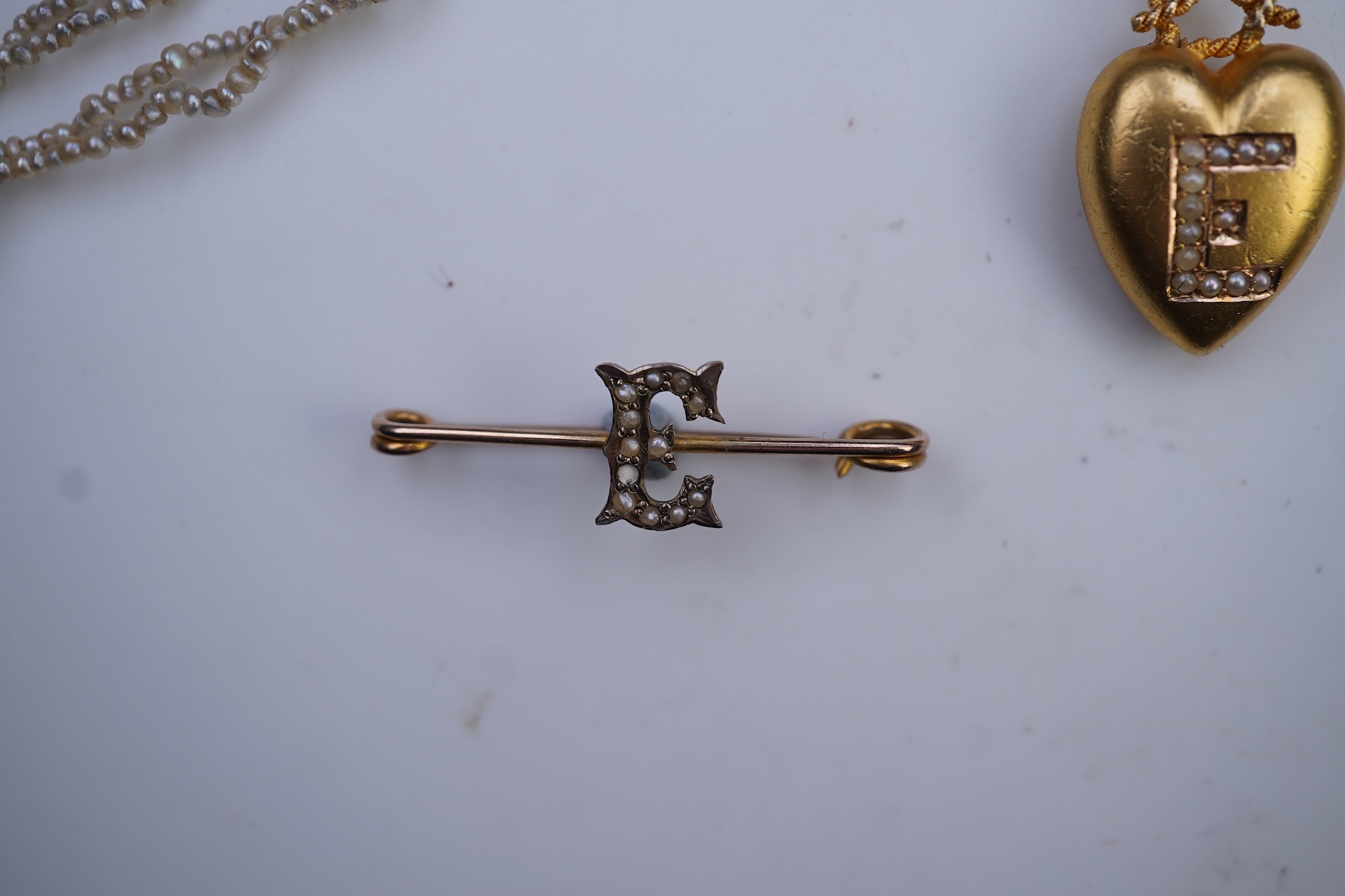 A collection of jewels, late 19th/early 20th century